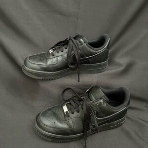 Nike Black Women's Sneakers